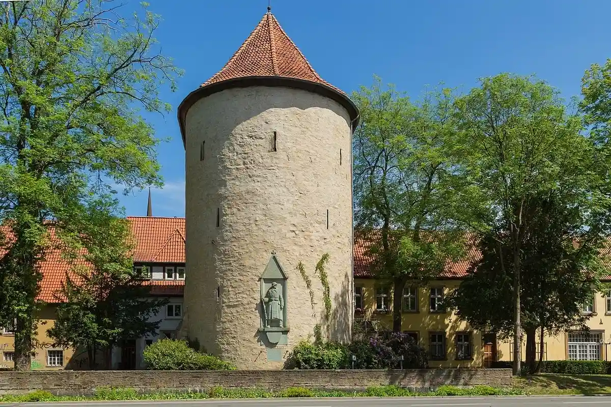 Башня Букструм в городе Оснабрюк. Фото: J.-H. Janßen / wikimedia.org