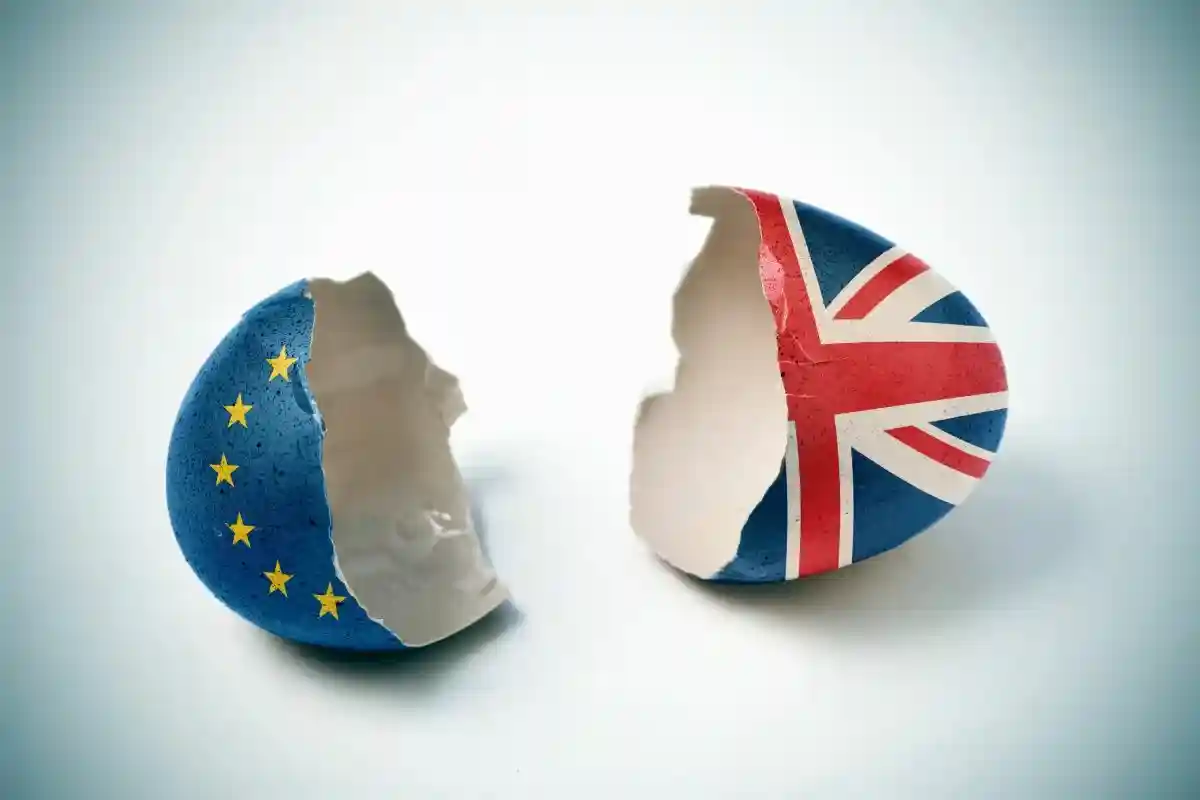 В результате Brexit более 7 000 рабочих мест в сфере финансов переместились из Лондона в ЕС. Фото: nito / shutterstock.com