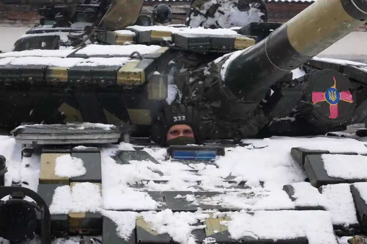 Украинские войска. Фото: Seneline / shutterstock.com
