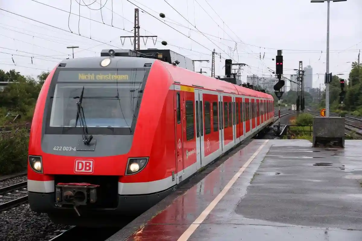 Deutsche Bahn: междугороднее движение серьёзно пострадало из-за пожара