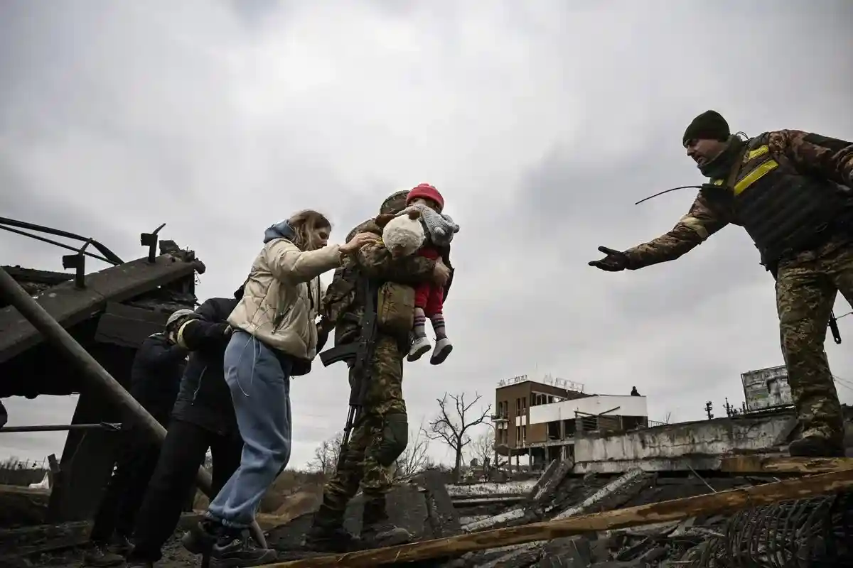 Права женщин в Украине в опасности / Aris Messinis/ AFP via Getty Images