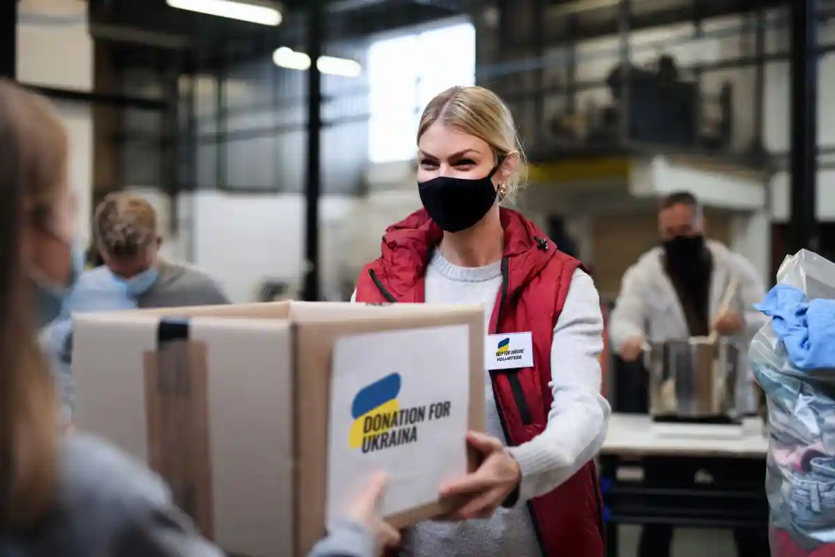 Шольц назвал приток украинских беженцев в Германию «большим вызовом». Фото: Halfpoint / Shutterstock.com