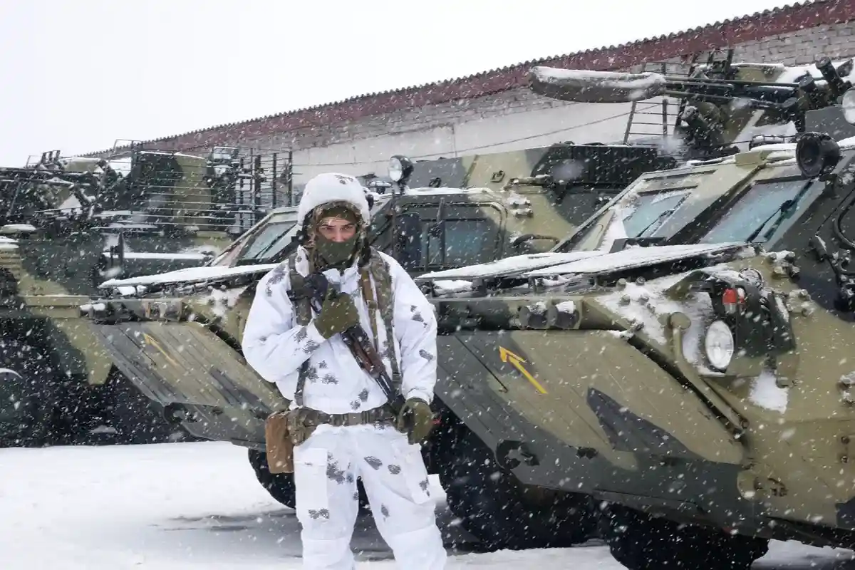 Украина не станет членом НАТО Фото: Seneline / Shutterstock.com