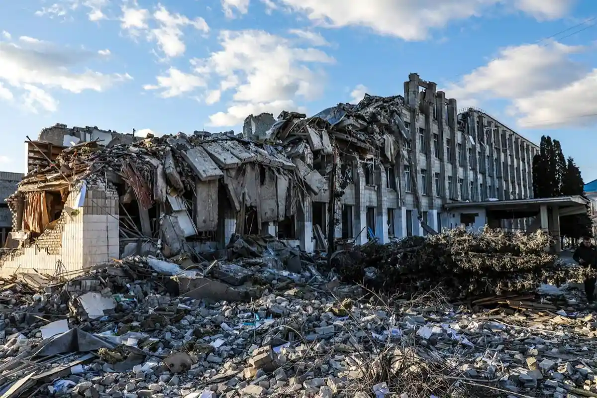 Город Житомир после бомбардировки российскими войсками. Фото: Miguel A. Lopes