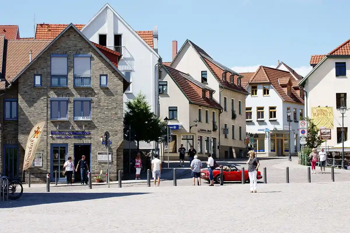 Официальный статус города Варен получил только в 1292 году, за 33 года до объединения Алштадта и Нойштадта. Фото Bastian Kienitz