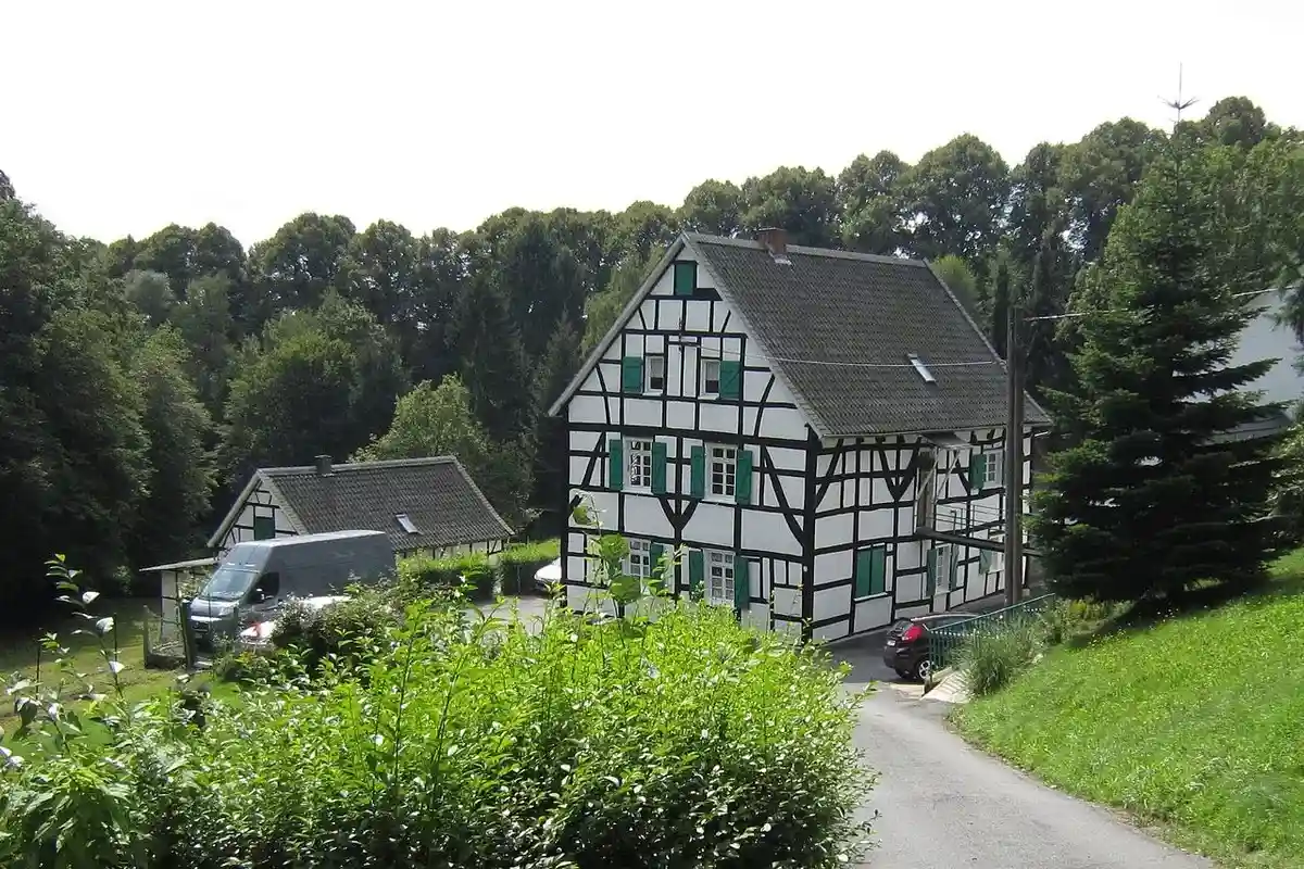 Фермерский двор в районе города Золинген. Фото: SolingenFan95 / wikimedia.org
