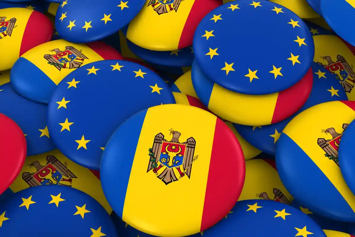 Молдова передала ЕС первую часть анкеты для вступления. Фото: fredex / Shutterstock.com