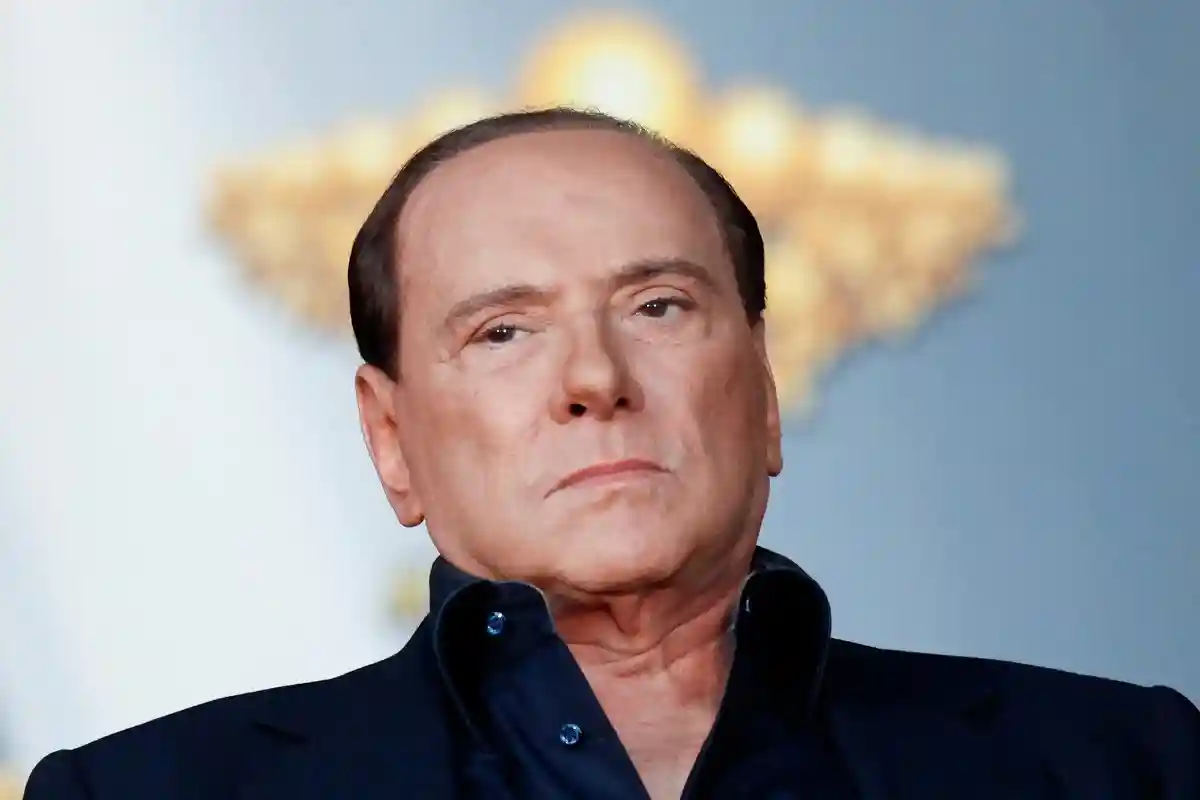 Берлускони «глубоко разочарован и опечален» Путиным