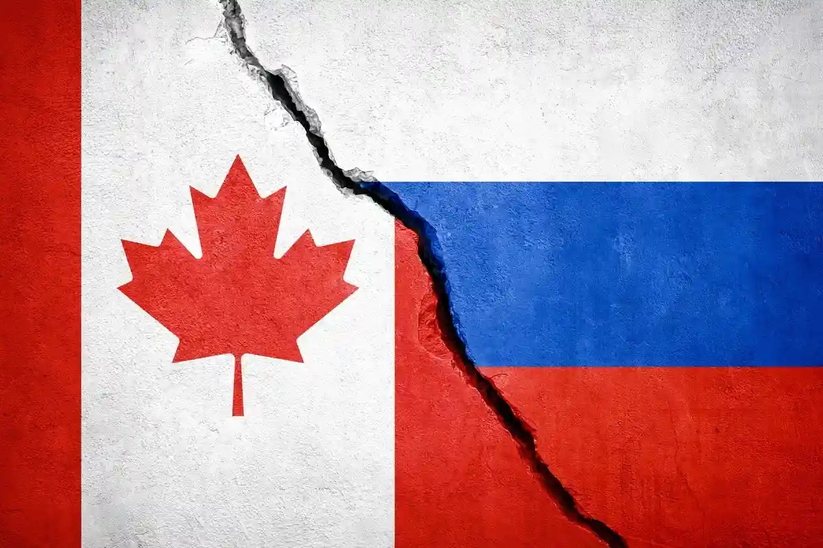 Россия закрыла въезд для 592 граждан Канады