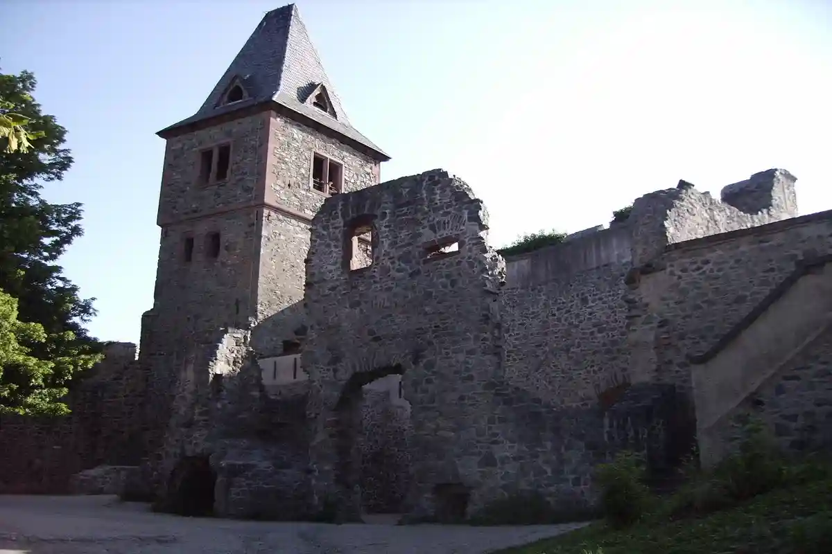 Замок Франкенштейна в городе Дармштадт. Фото: Pascal Rehfeldt / wikimedia.org