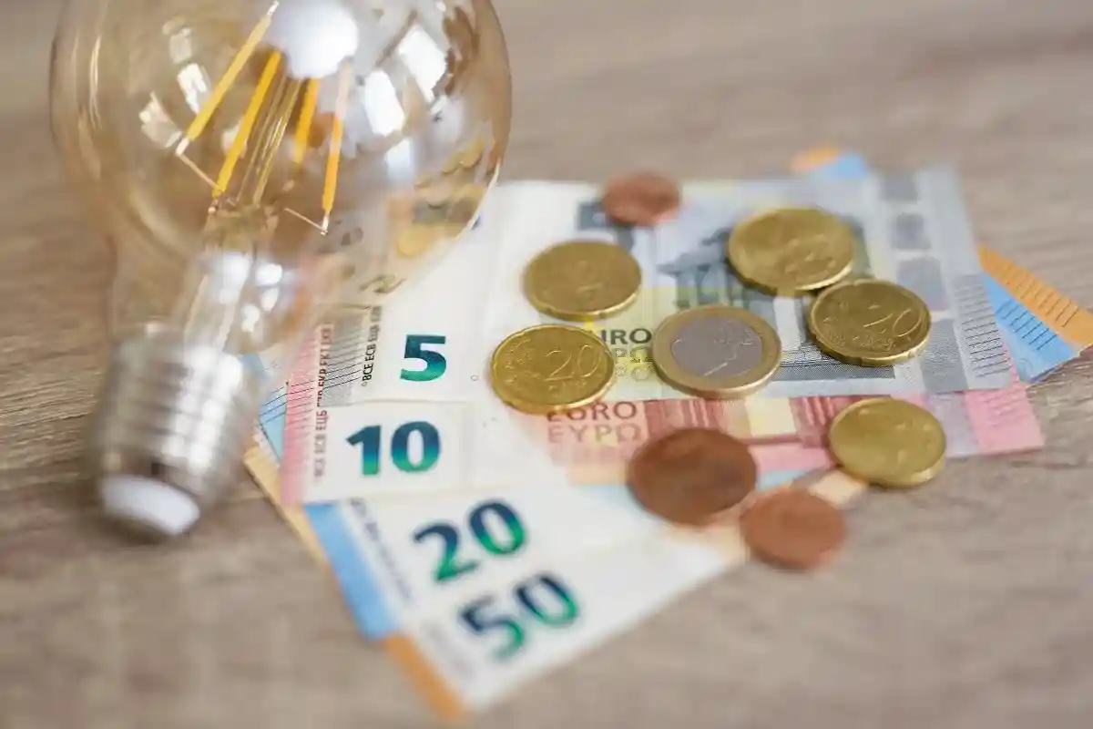 Доплату за электроэнергию в Германии отменят с 1 июля: что изменится?