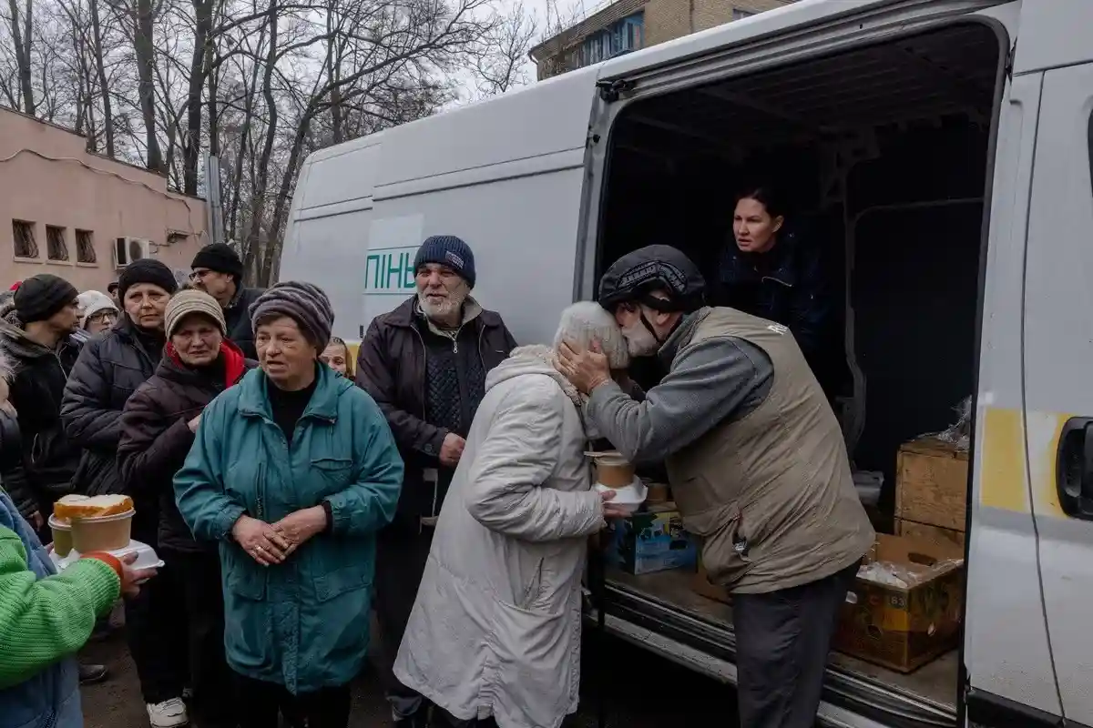 Благотворительная кухня знаменитого шеф-повара в Украине уничтожена российской ракетой