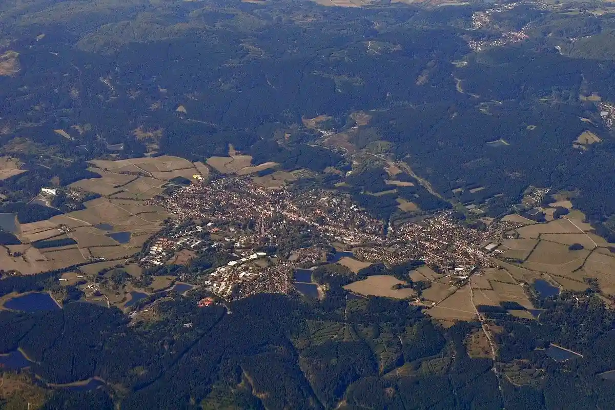 Вид на Клаусталь-Целлерфельд с воздуха. Фото: Kryp / wikimedia.org