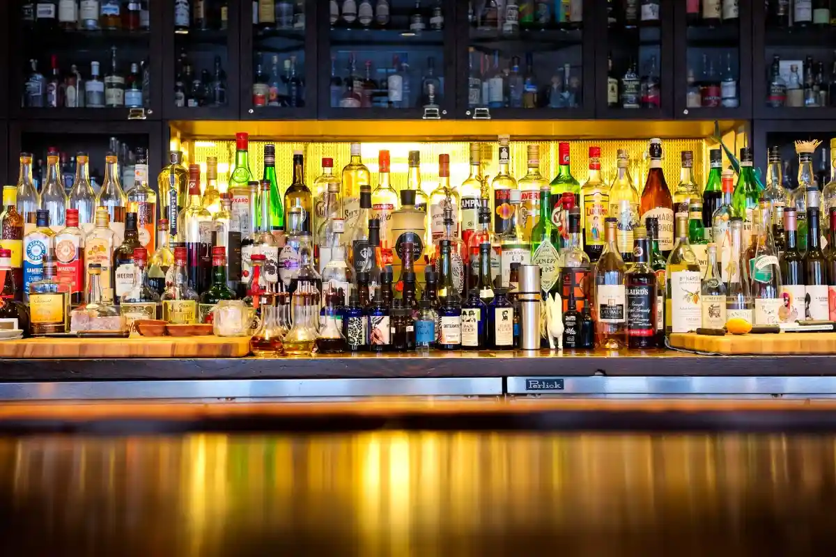 Когда алкоголь становится проблемой. Фото: cdrin / Shutterstock.com