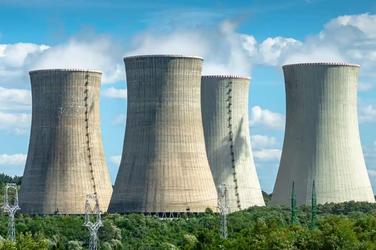 США потратит на поддержку ядерной энергетики на 6 млрд долларов. Фото: Stefan_Sutka / Shutterstock.com