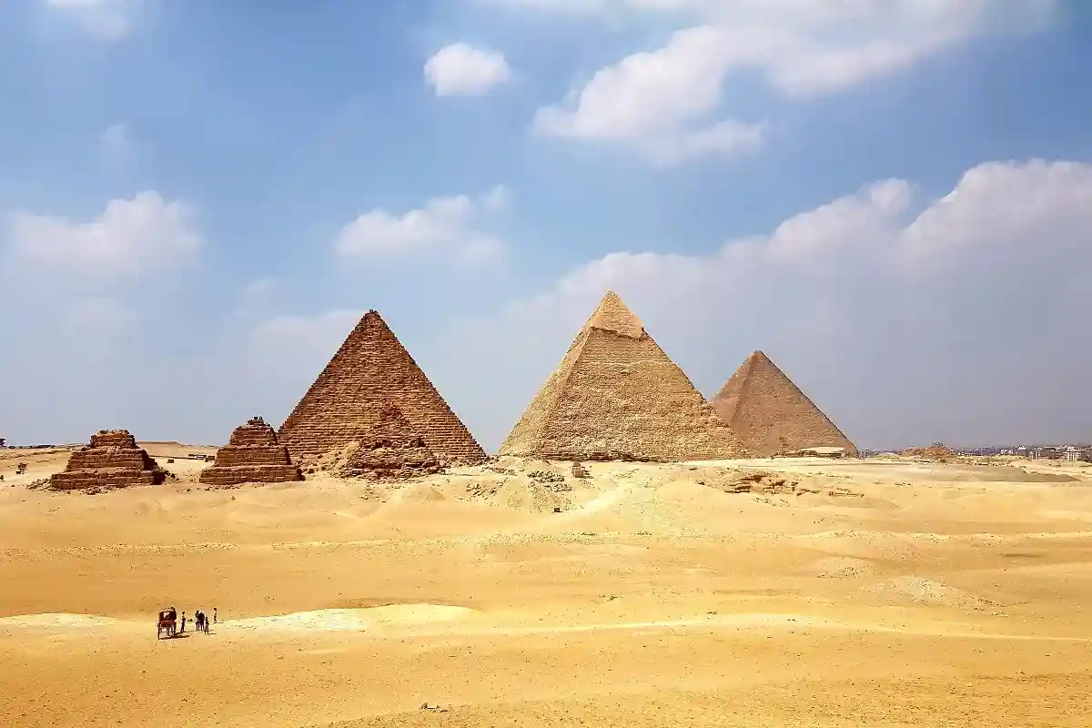 Пирамиды в Египте. Фото: Osama Elsayed / Unsplash
