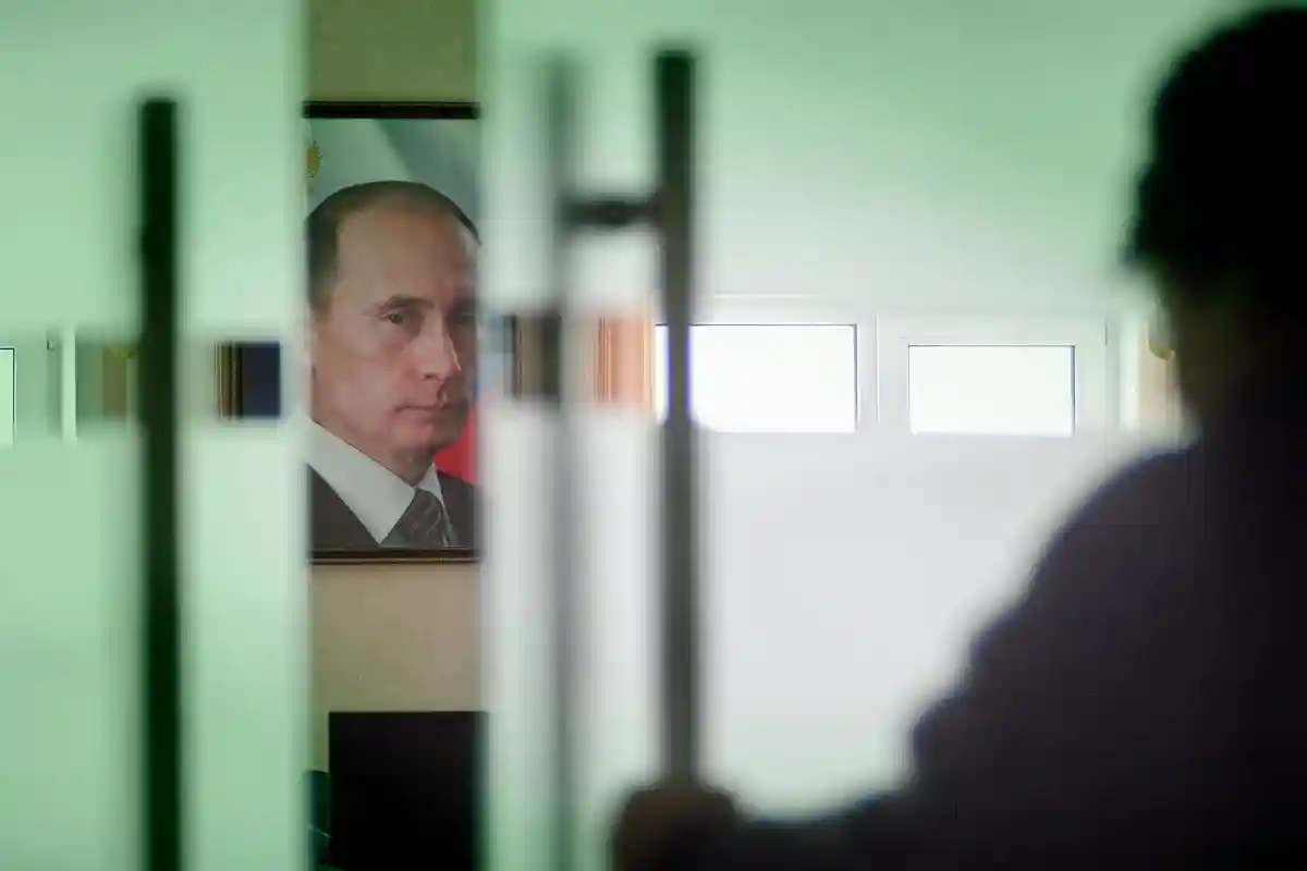 Резня в Буче активно отрицается Кремлем. Фото Jonas Petrov / Shutterstock.com