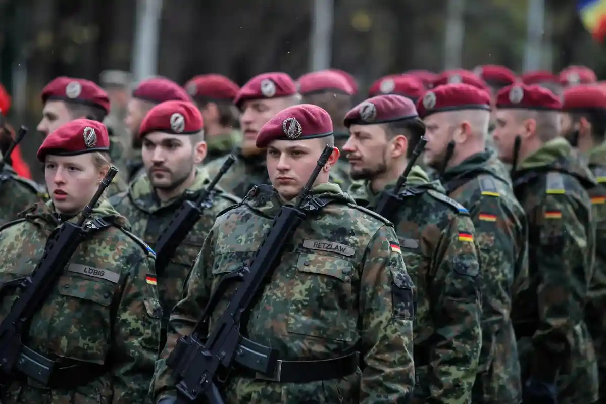 В Германии хотят увеличить численность войск