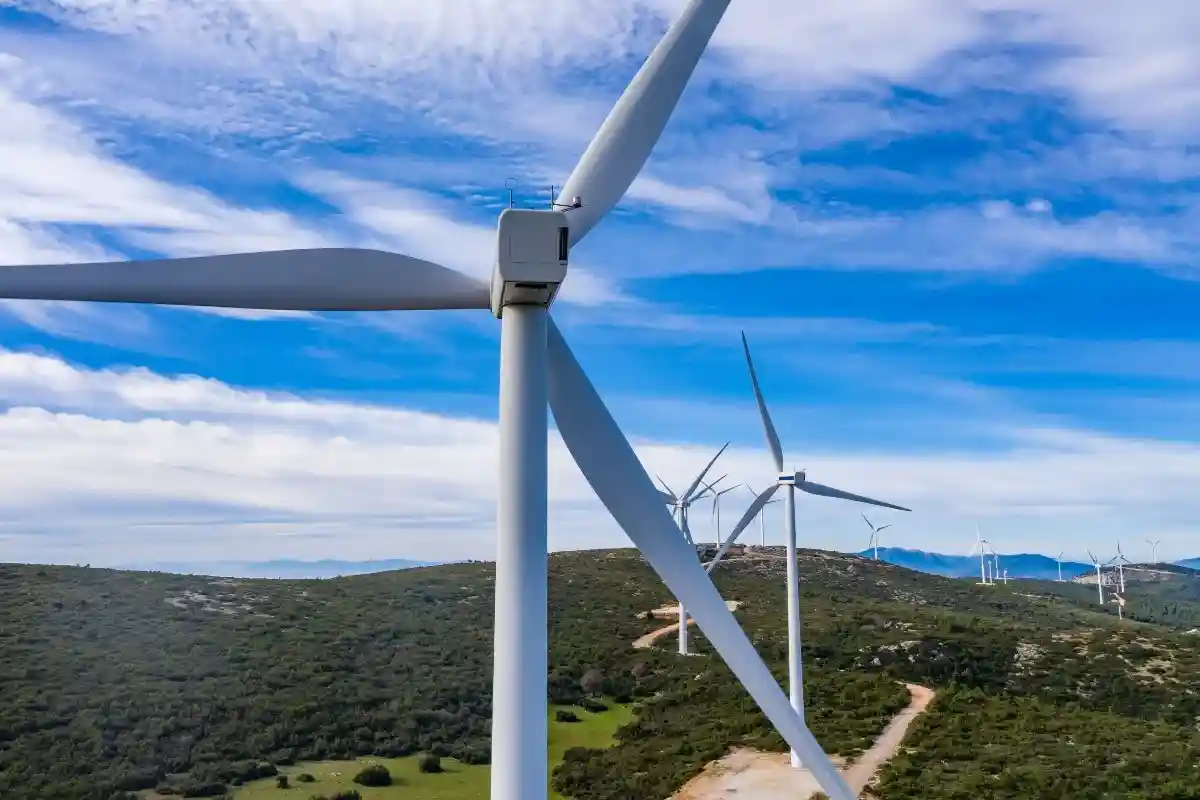 4 апреля Роберт Хабек и Штеффи Лемке хотят представить ключевые моменты экологически безопасного расширения использования энергии ветра. Фото: rawf8 / Shutterstock.com