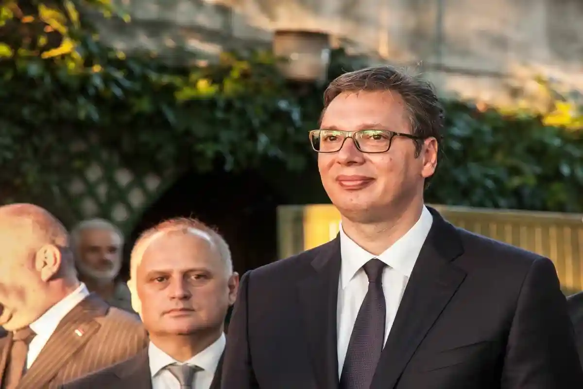 Вучич поставил на место лидеров Черногории и Косово