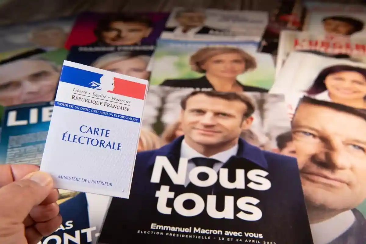 Второй тур выборов во Франции состоится 24 апреля. Фото: FreeProd33 / Shutterstock.com
