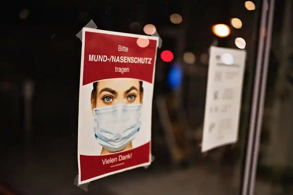 Ношение масок в Германии может стать обязательным. Фото: Aleksejs Bocoks / aussiedlerbote.de