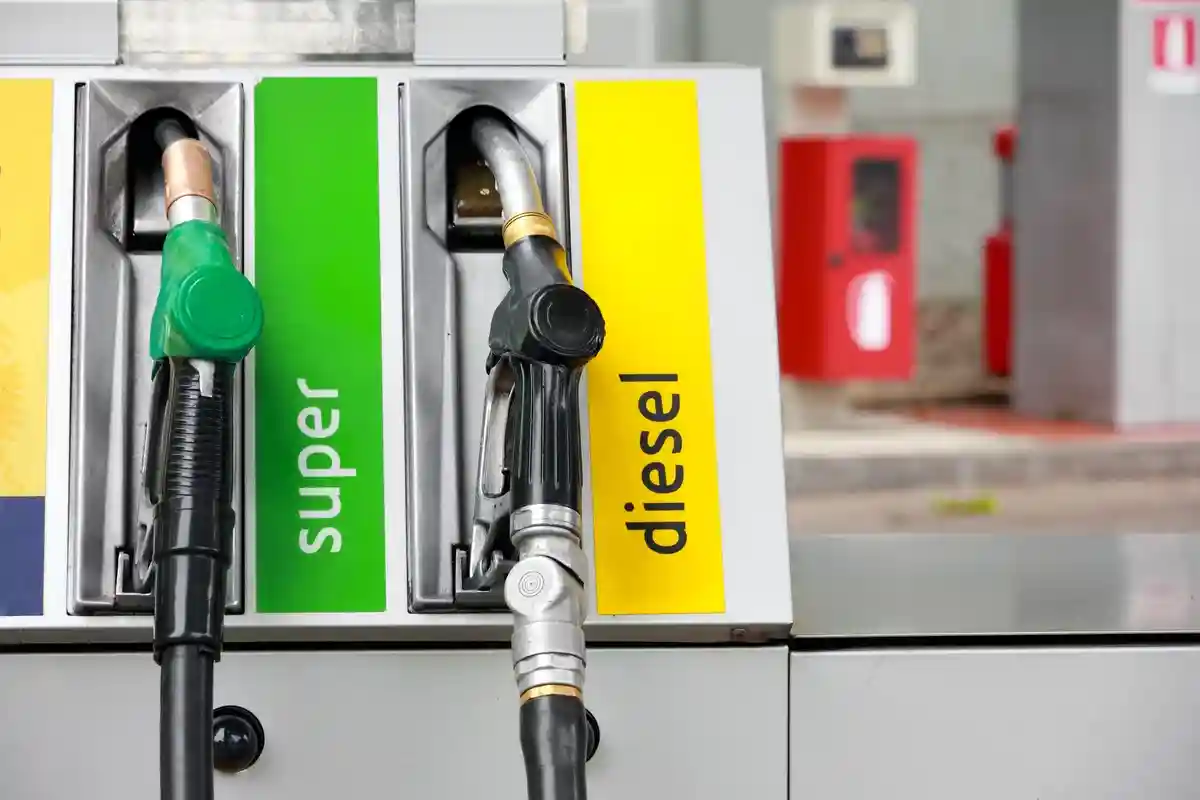 Бензин и дизельное топливо в Германии. Фото: Federico Rostagno / Shutterstock.com