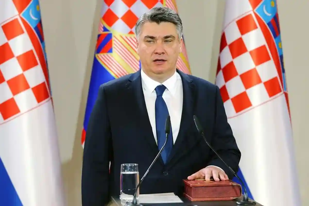 Президент Хорватии призвал заблокировать расширение НАТО