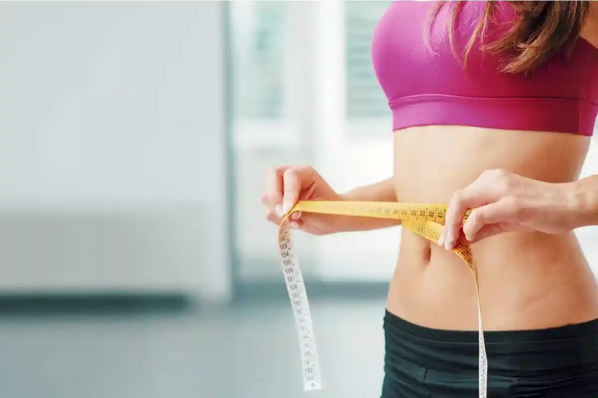 Как похудеть быстро и безопасно. Фото: Stock-Asso / Shutterstock.com