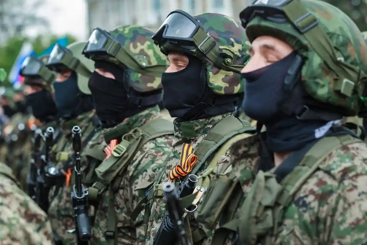 Военные расходы России выросли почти на 40%. Фото: fotoandy / Shutterstock.com