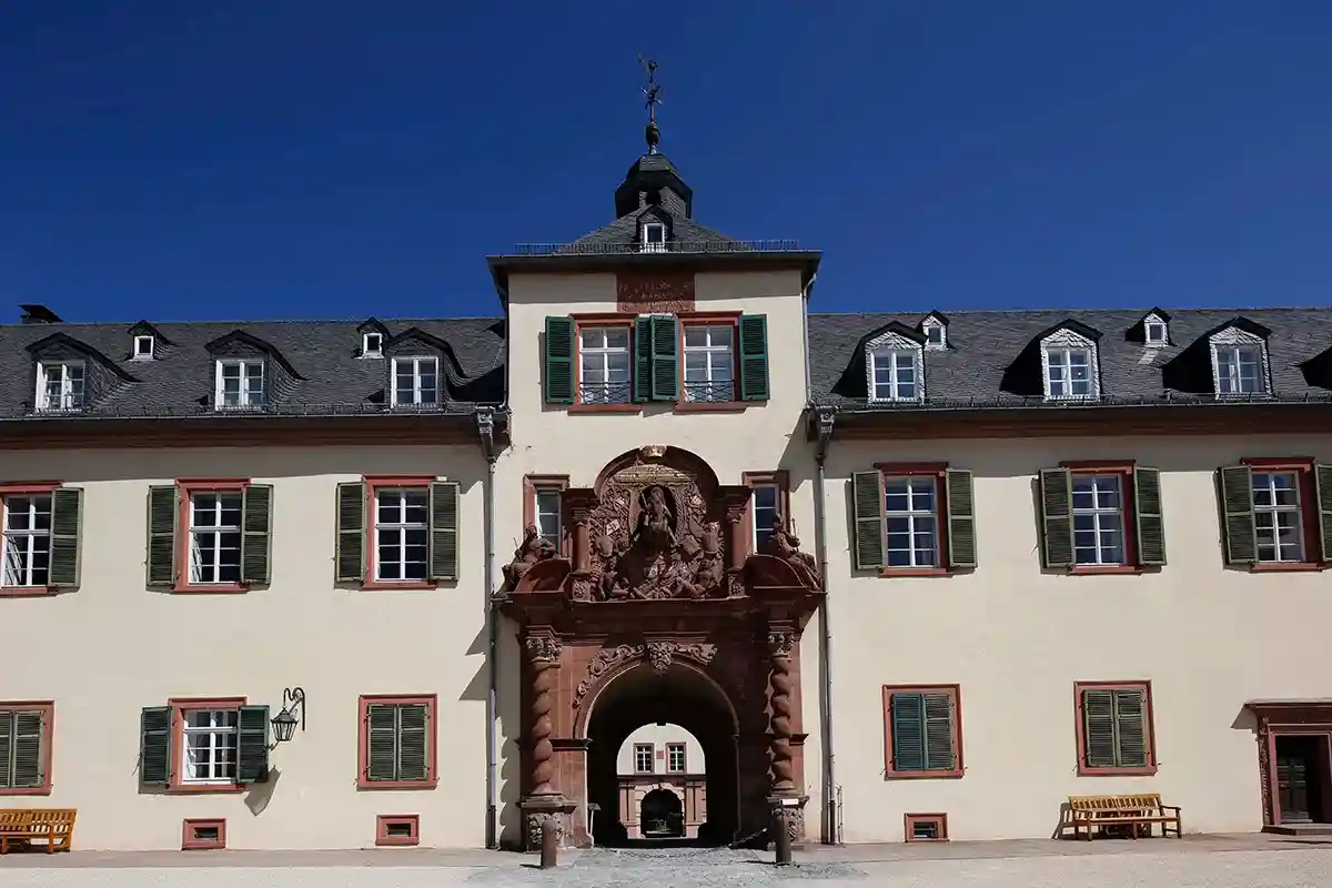 Замок Бад-Хомбург (Schloss Bad Homburg). Фото: Frankfurt Main