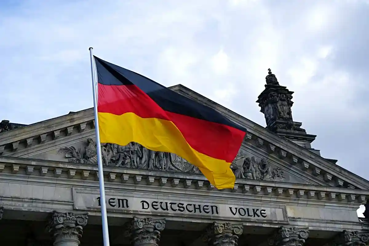 Бюджет Германии в 2022 году. Правительство планирует потратить 495,79 млрд евро в этом бюджетном году. Фото: Ingo Joseph / Pexels.