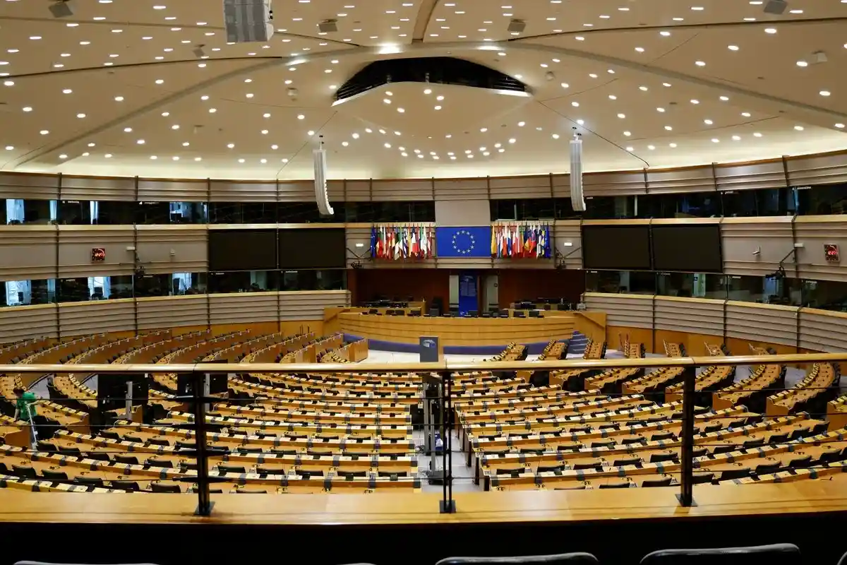 Европарламент может наложить санкции