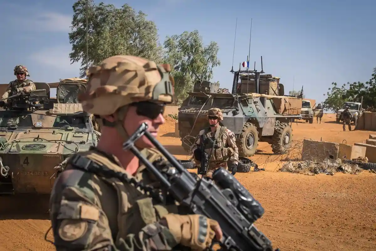 Французские войска выходят из Мали