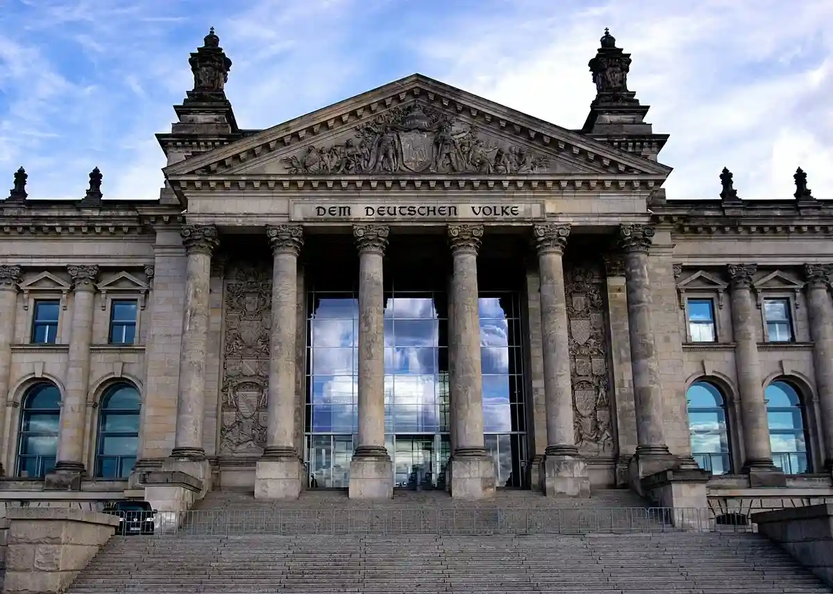 В Бундестаге обсуждался рекордный долг Германии. Фото: Ingo Joseph / Pexels.com