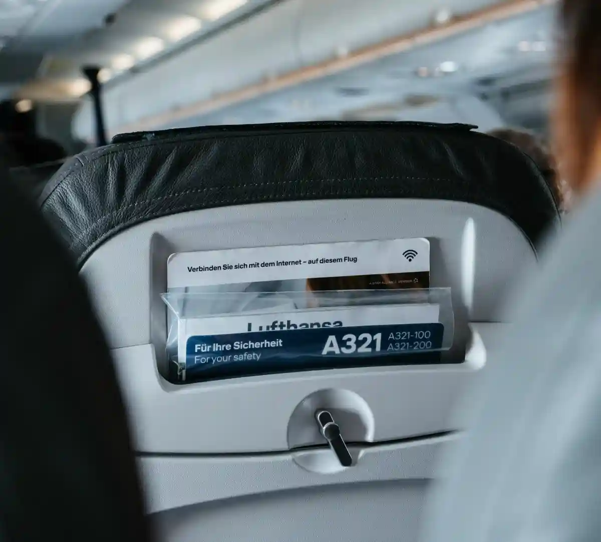 Самый дорогой билет Lufthansa в настоящее время стоит 24 000 долларов. Фото: Kai Pilger/Unsplash.com 