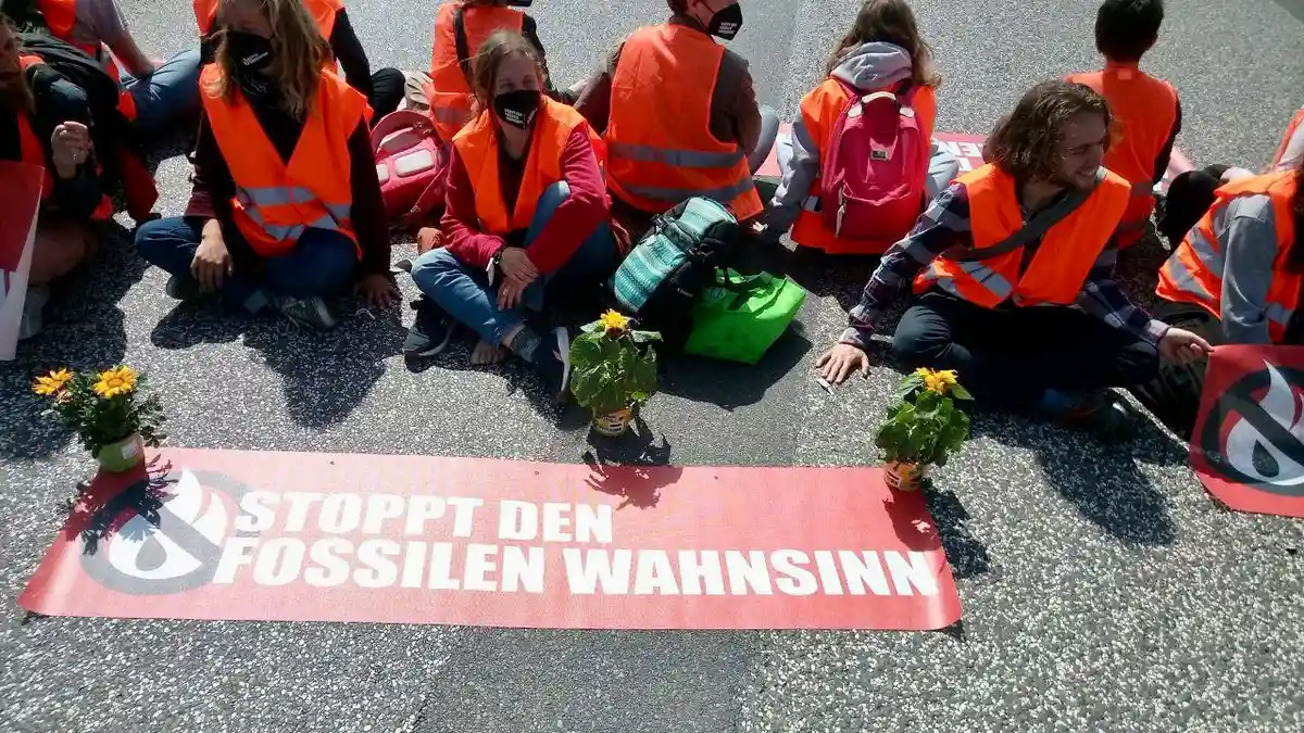 Климатические активисты заблокировали съезд в Мюнхене
