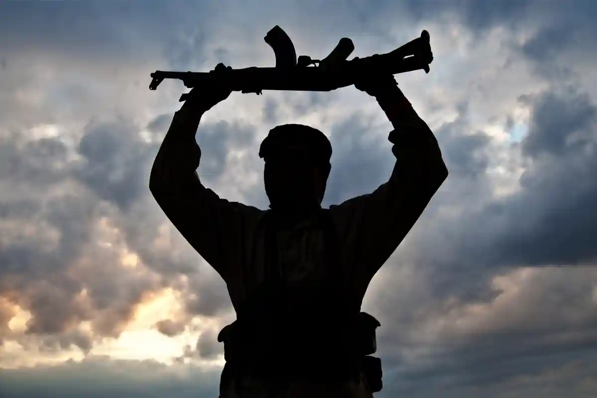 На войну в Украине направят ИГИЛ, считает разведка РФ. Фото: США направят в Украину ИГИЛ, сообщает разведка РФ. Фото: Getmilitaryphotos / Shutterstock.