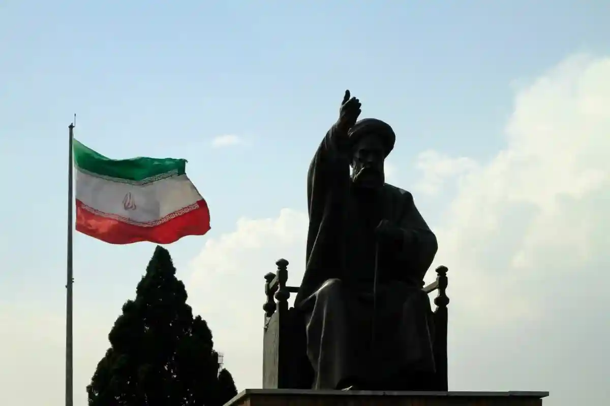 Вашингтон стремится отстранить Москву от переговоров по иранской сделке. Фото: Lensw0rId / shutterstock.com 