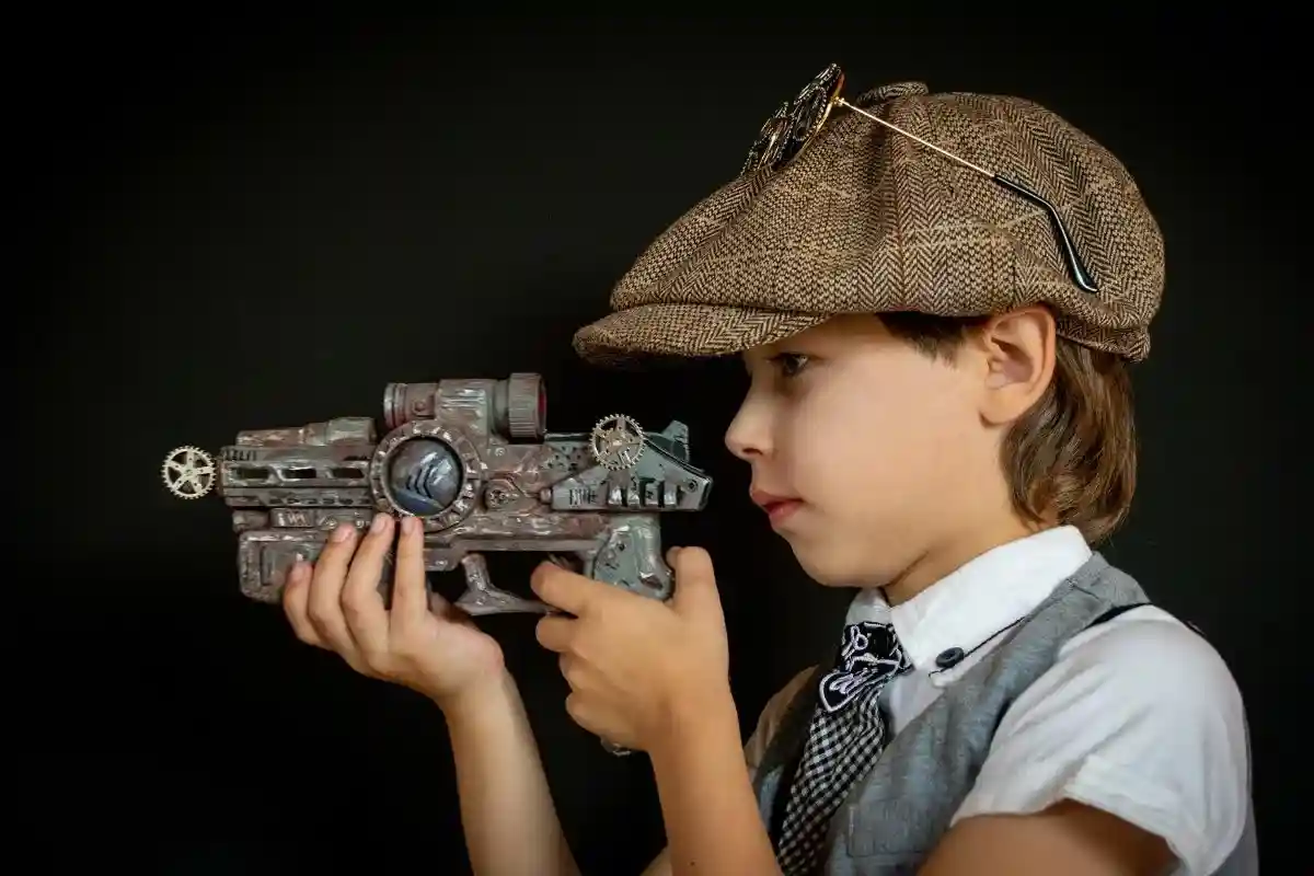 Детский пистолет. Фото: Victoria Borodinova / pexels.com