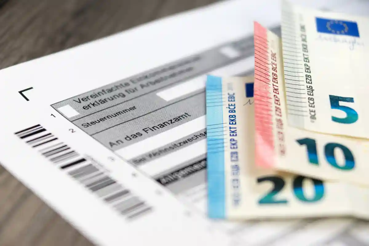Для немцев продлили сроки налоговой декларации. Фото: Bartolomiej Pietrzyk / Shutterstock.