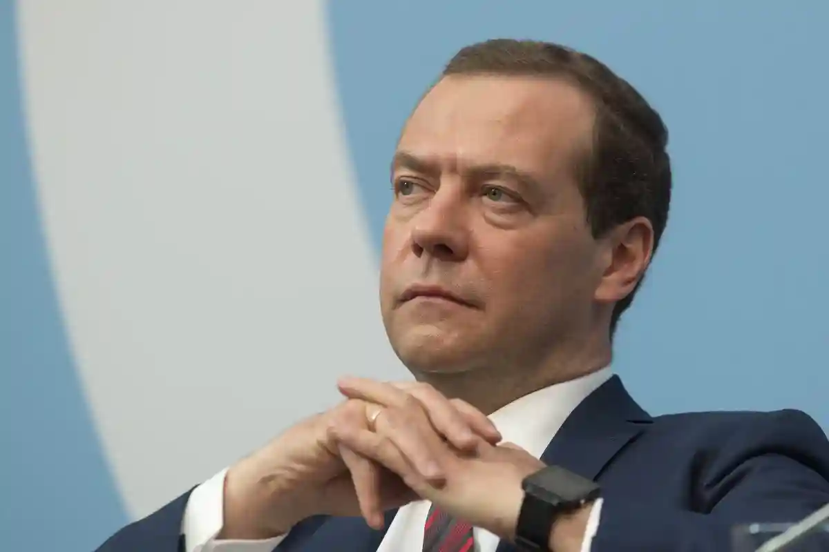 Поляки провозгласили раздел Украины, заявил Медведев фото 1