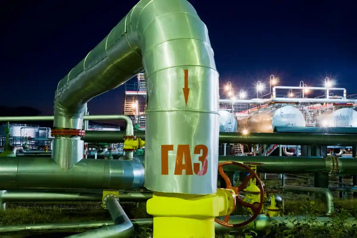 Послы ЕС не нашли компромисса по поводу российской нефти. Фото: LETOPISEC / shutterstock.com