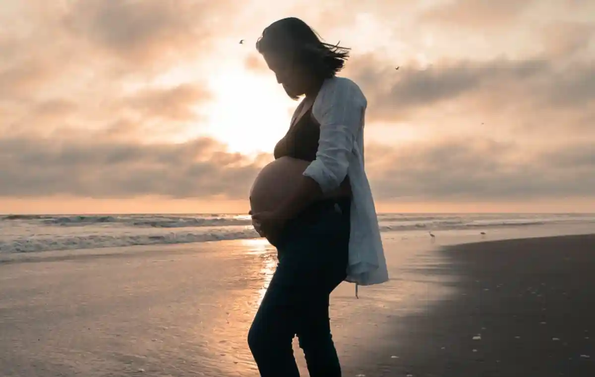 Кто они, самые невыносимые беременные? Топ-3 знаков зодиака. Фото: Mauricio Gutiérrez/Unsplash.com