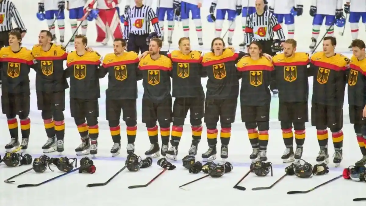 Сборная Германии по хоккею выбыла с Чемпионата Мира по хоккею.