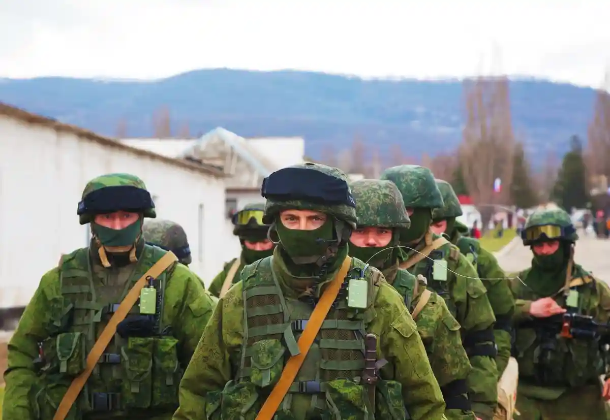 Российские военные расстреливали мирных людей и пытали их. Фото: photo.ua / shutterstock.com