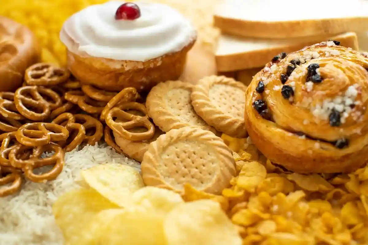 Снеки, печенья, крекеры относятся к ультра-обработанным продуктам. Фото: Daisy Daisy / Shutterstock.com