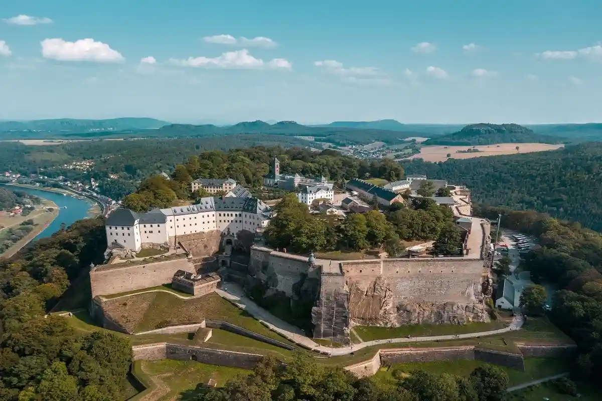 Немецкий Кёнигштайн - самая неприступная крепость Европы
