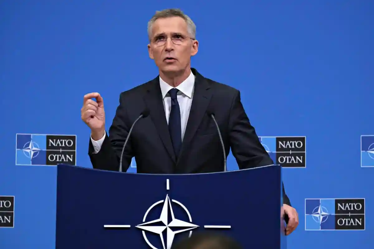 Столтенберг заявил, что НАТО изменит свою политику