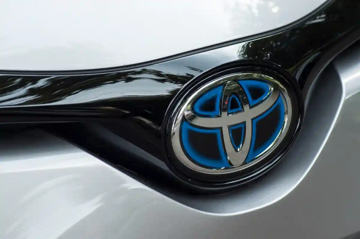 Toyota инвестирует в электромобили не только в Европе, но и в Индии